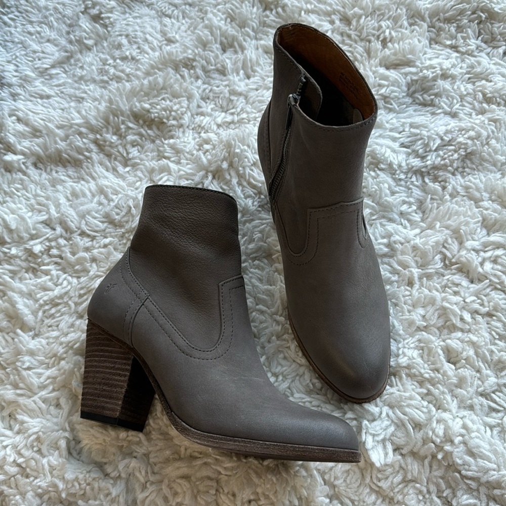 🆕 Frye Essa Leather‎ Booties